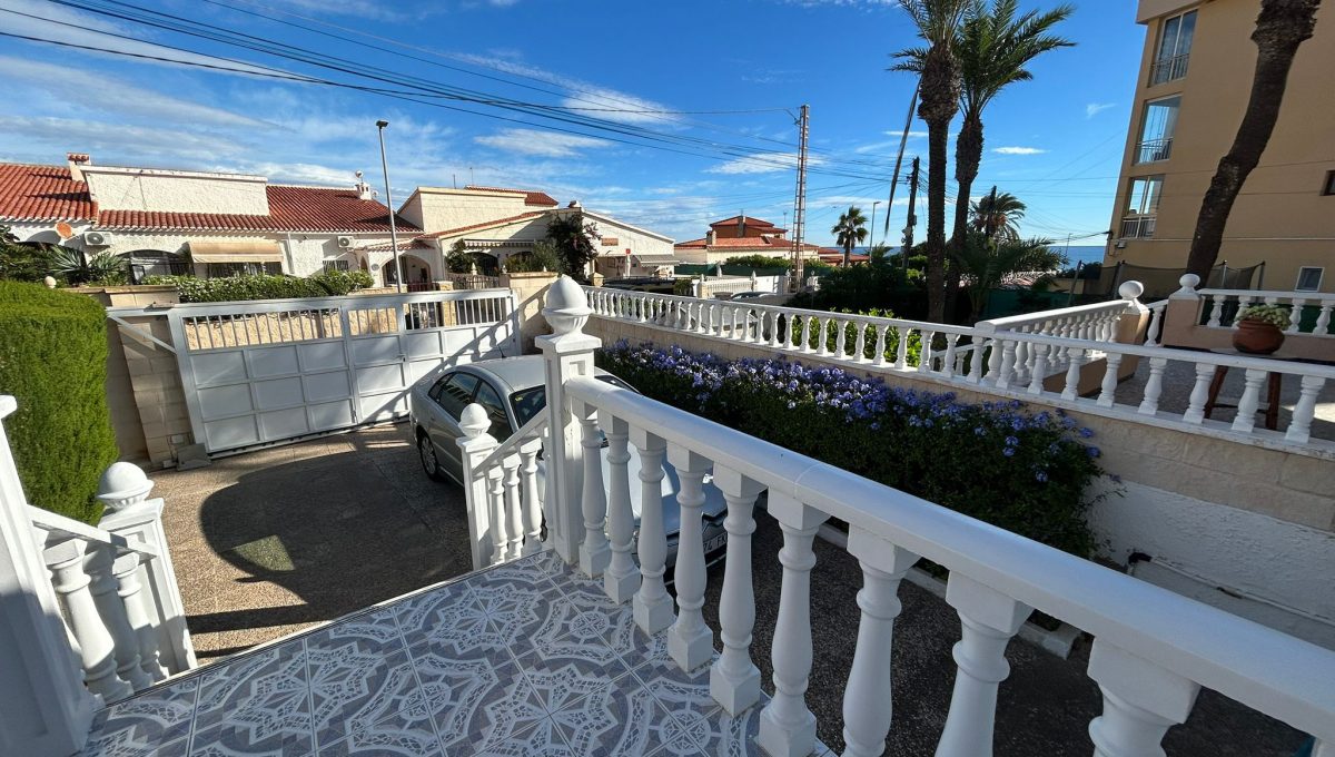 WhatsApp Image 2025-10-22 at 13.53.01 (3)